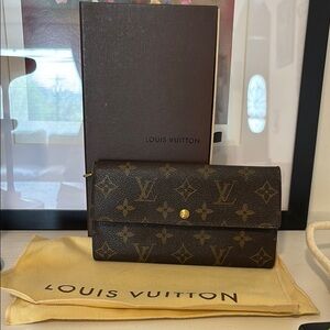 Louis Vuitton Brown Monogram Wallet Sarah includes dust bag box made in France